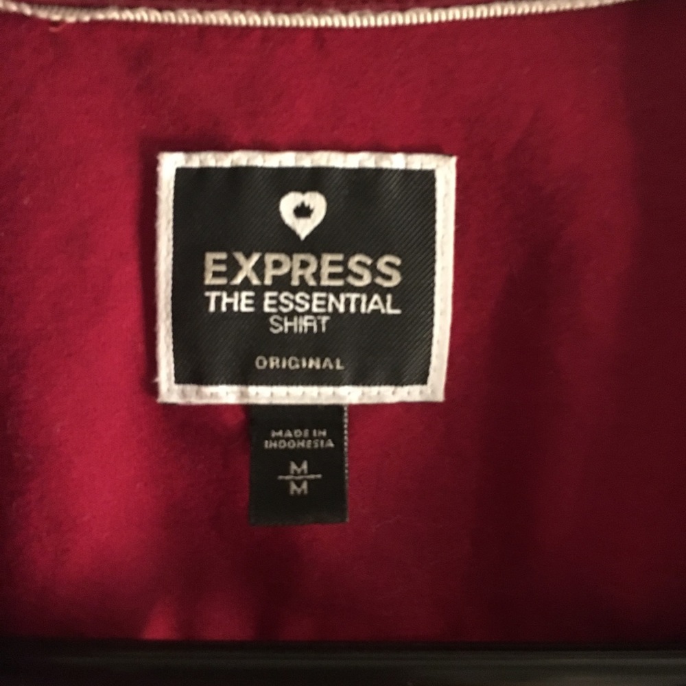 Express Essential Red Shirt - Picture 5 of 8